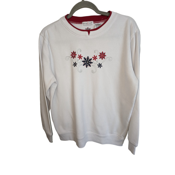 Basting & Smith White Pullover Sweatshirt M Snowflake Embroidery - Picture 1 of 9